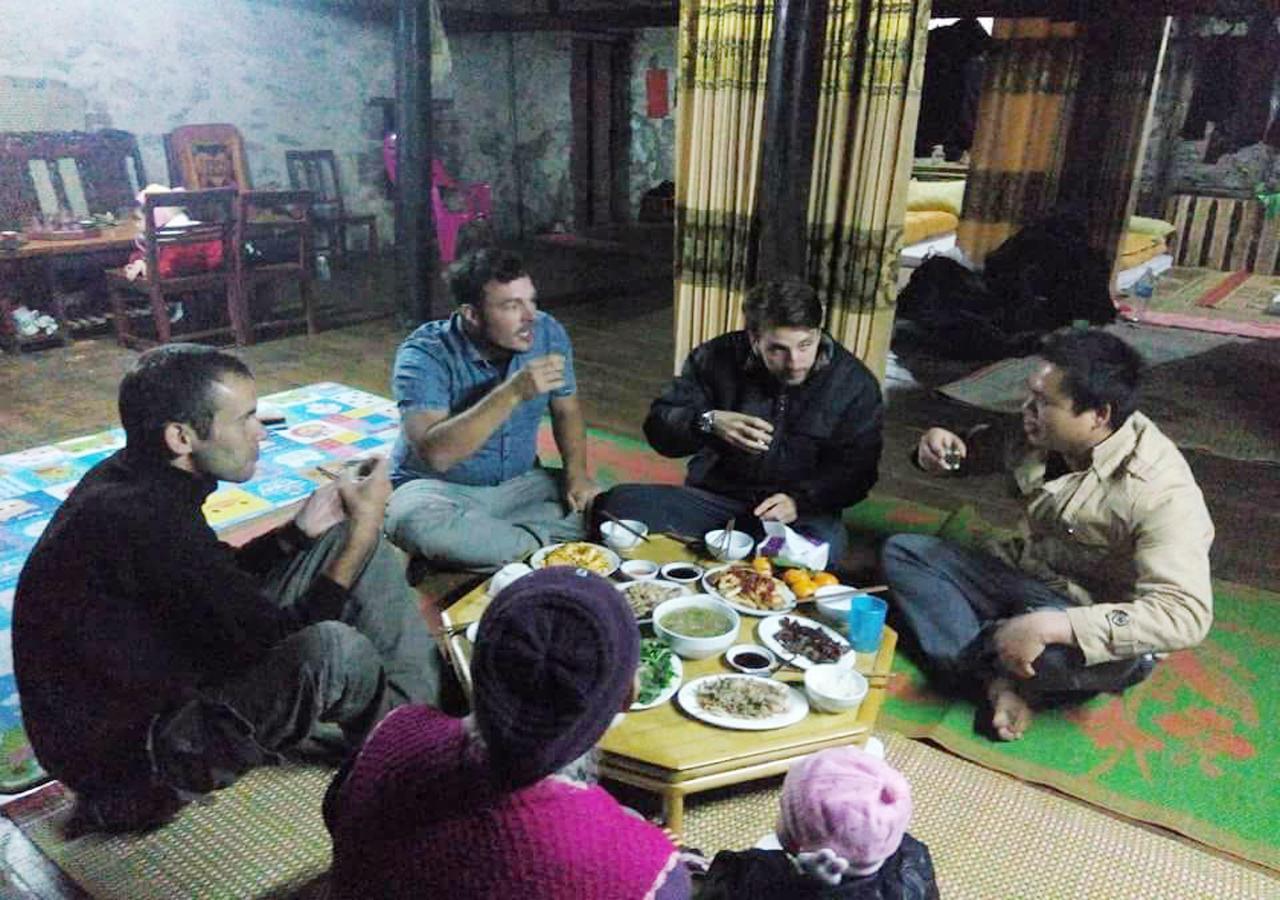Yến Nhi Bản Giốc Homestay - Nhà sàn đá cổ Cao Bang Esterno foto