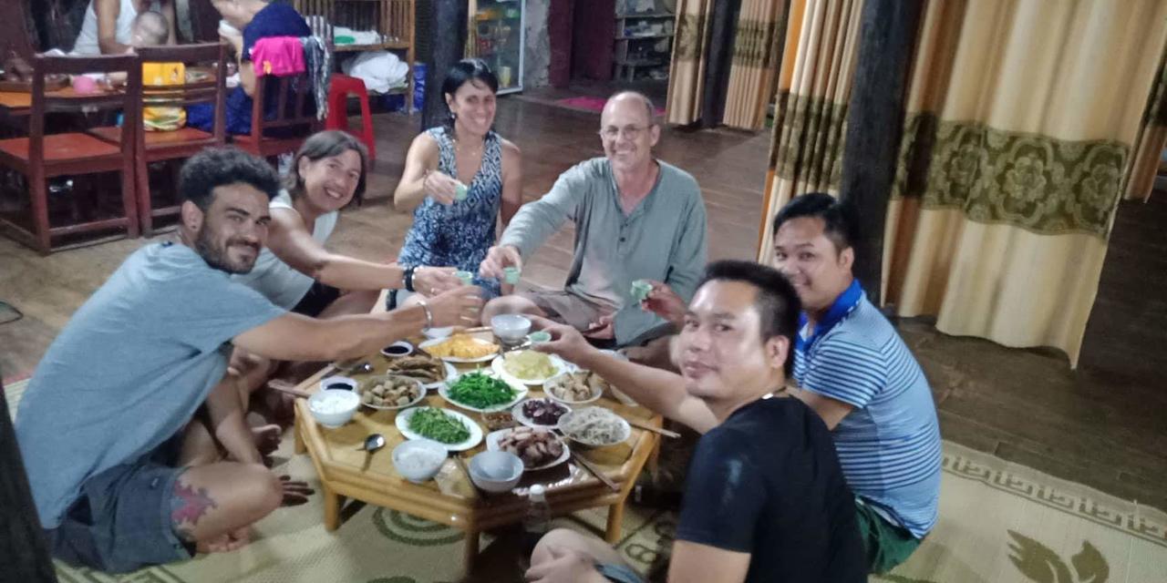 Yến Nhi Bản Giốc Homestay - Nhà sàn đá cổ Cao Bang Esterno foto